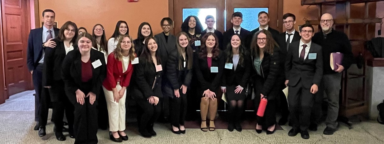 Mock Trial Competition Students advance to Regionals!