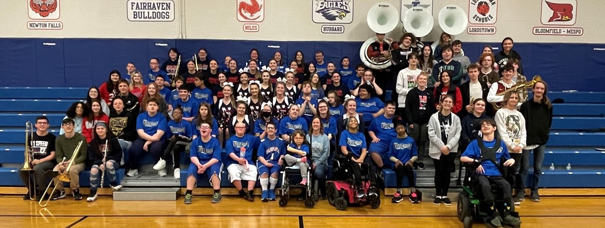 Students Visit Fairhaven School to face Bulldogs in Basketball!